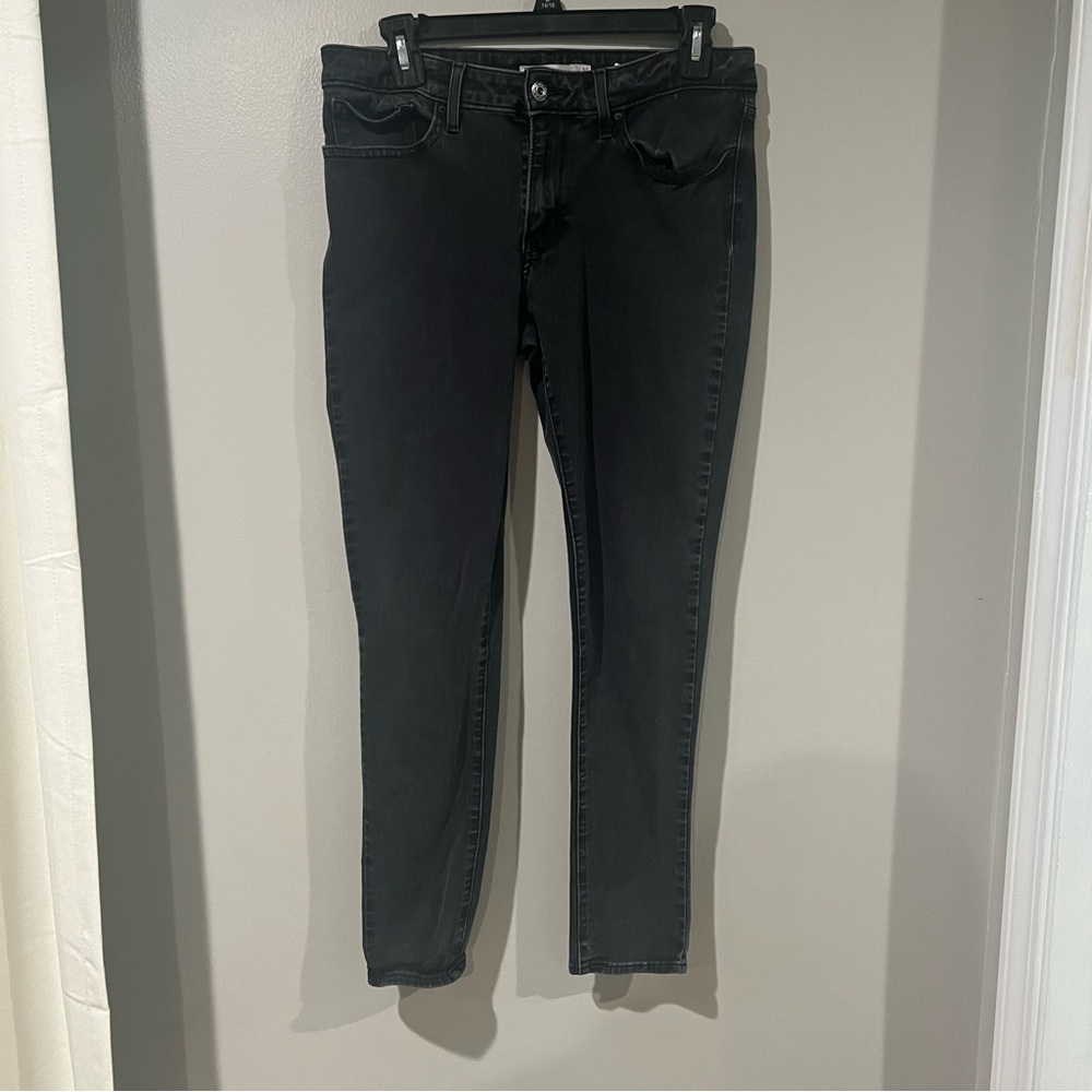 Levi's Women's Black Skinny Jeans